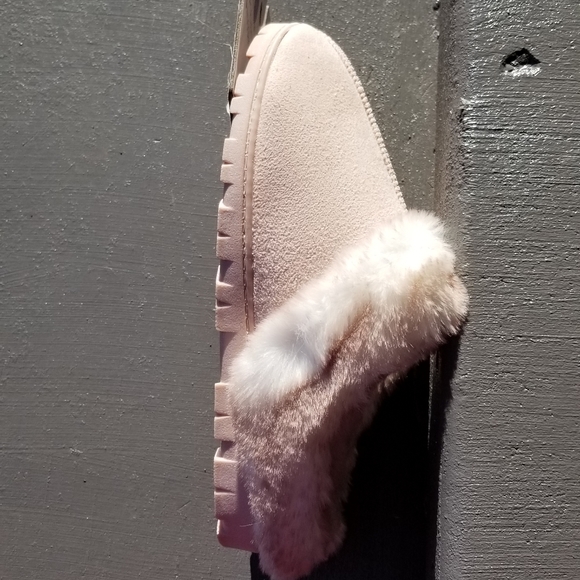 Jessica Simpson Fur Clog Slipper Shoes - Picture 2 of 6